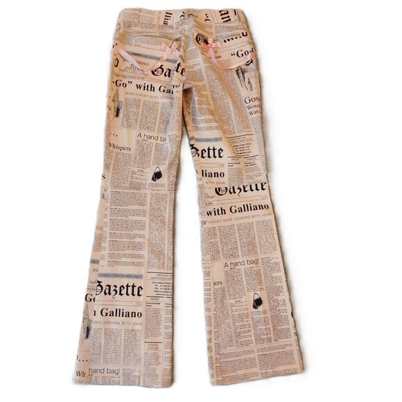 John Galliano Gazette Newspaper Print Flare Pants | Pink | Vintage | EUC | 6? - Picture 5 of 14